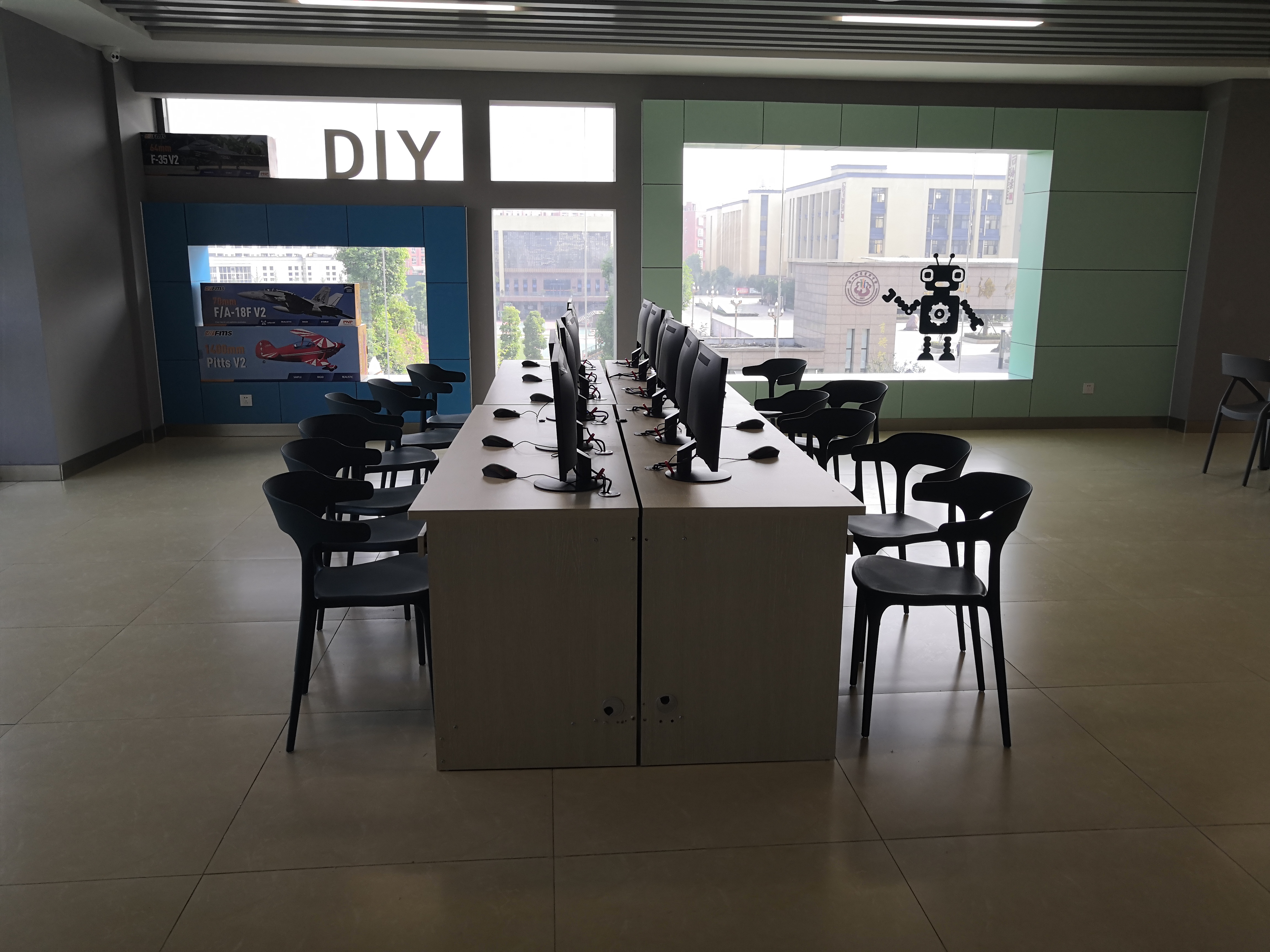 Č(sh)СW(xu)(chung  )Ͱ1